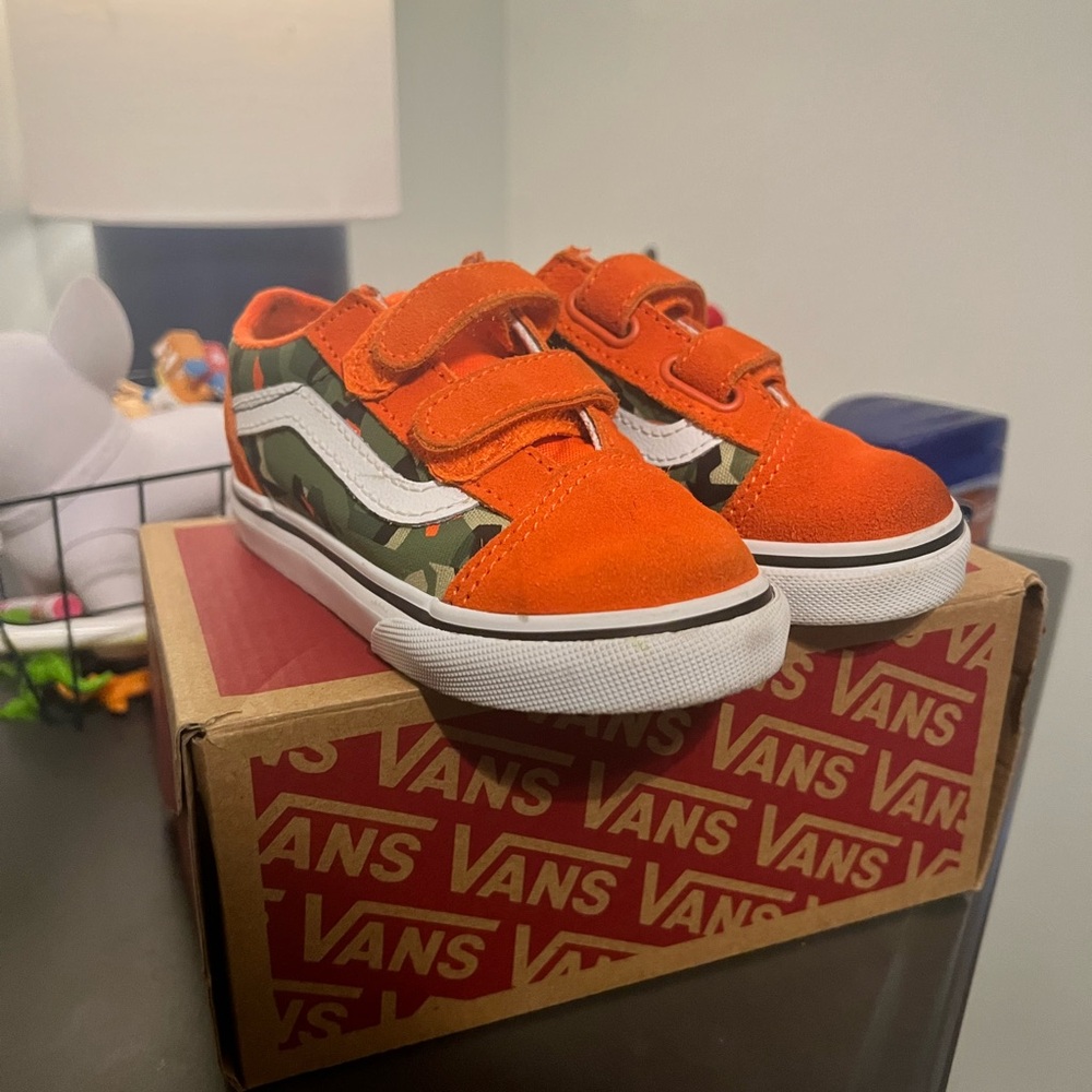 Toddler Vans